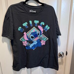 Disney Stitch T-Shirt size Large
